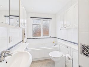 Bathroom - click for photo gallery